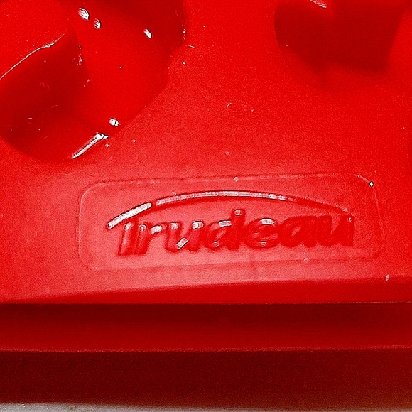 Chocolate Molds Christmas Themed By Trudeau 2 Pc Set - Picture 15 of 15